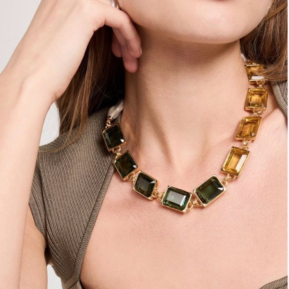 Chic Gold and Green Gemstone Necklace